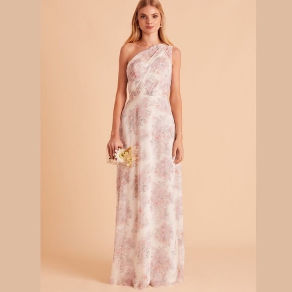 Birdy Grey Dresses & Skirts - NWT Birdy Grey Kira Dress in Chiffon Blush Bouquet